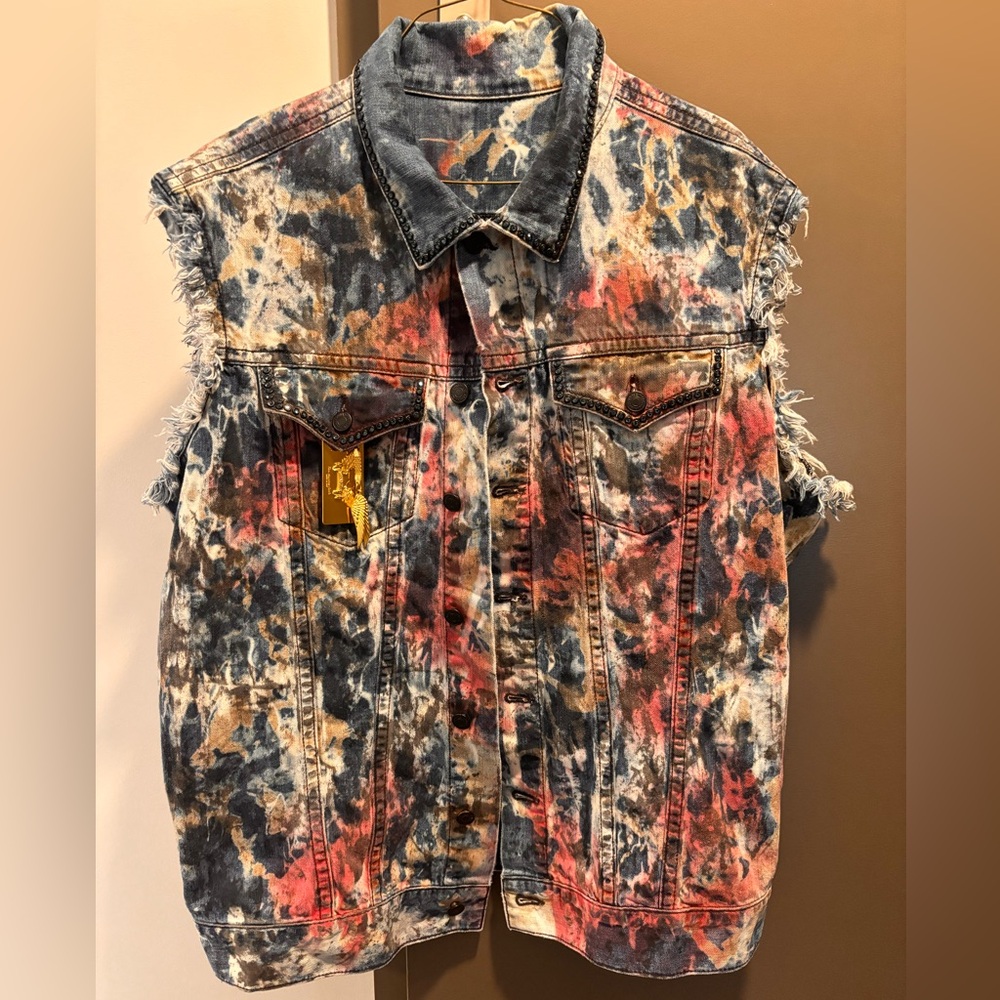 Robin's Jean red baba vest